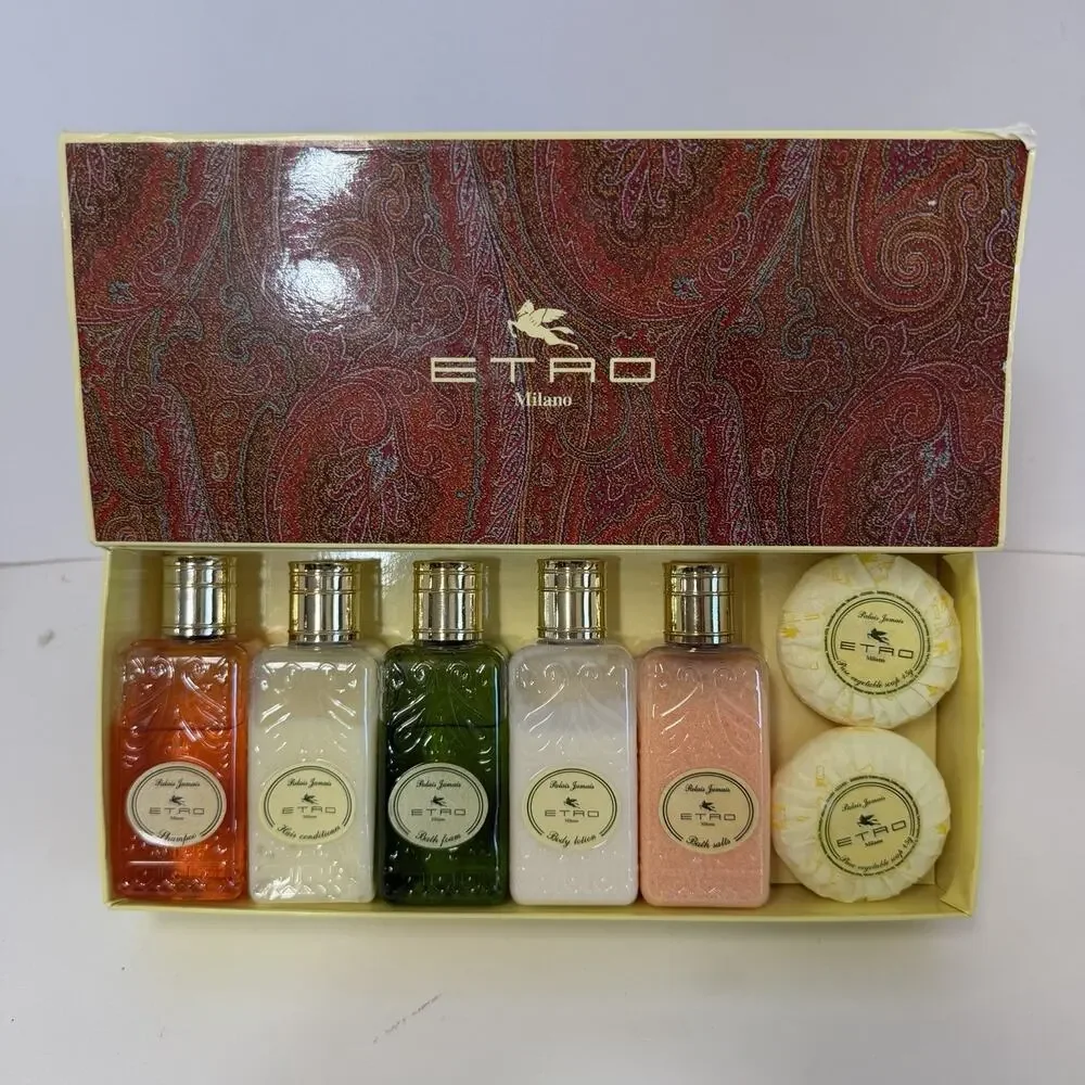 Etro Milano Palais Jamais Luxury Set Shampoo Conditioner Lotion Bath Foam Salt